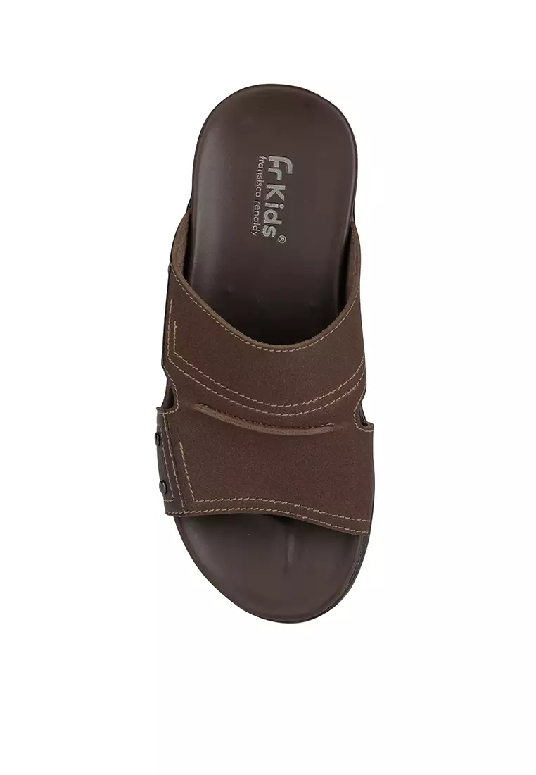 Sandal Slip On Anak Laki T.Walter