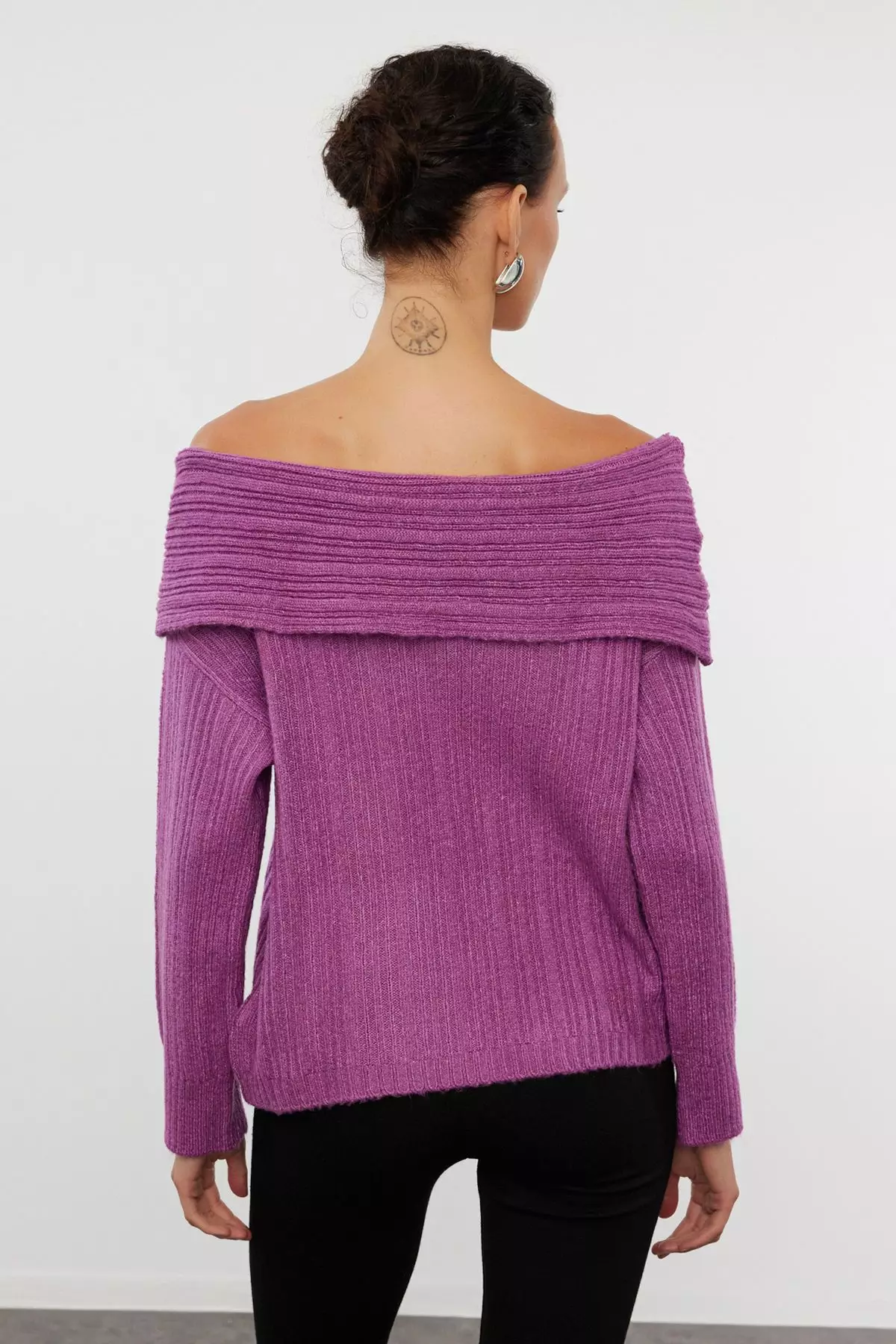 Plum Soft Textured Carmen Collar Knitwear Sweater TWOAW25KZ00076