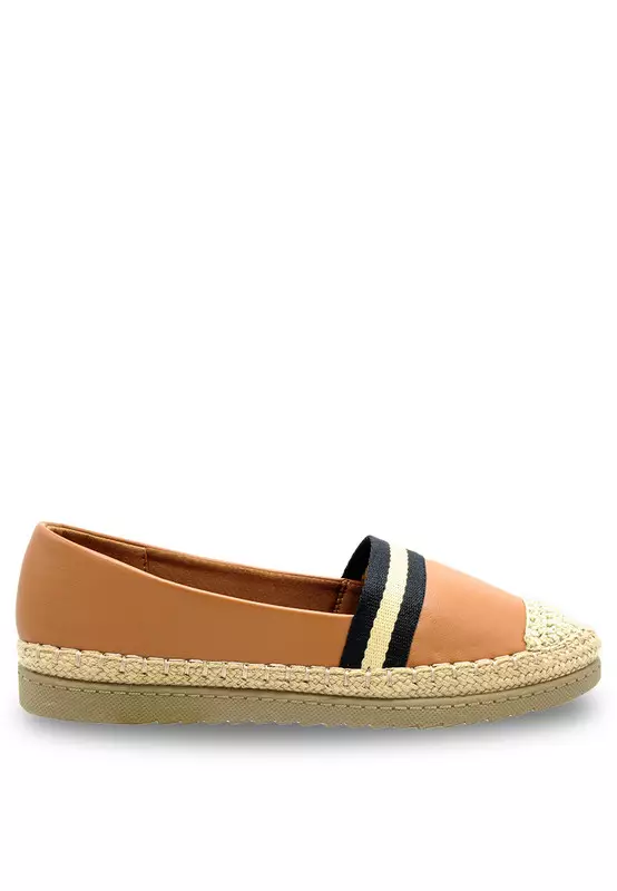 Louis Cuppers Women Slip On Casual Loafers - 210261390