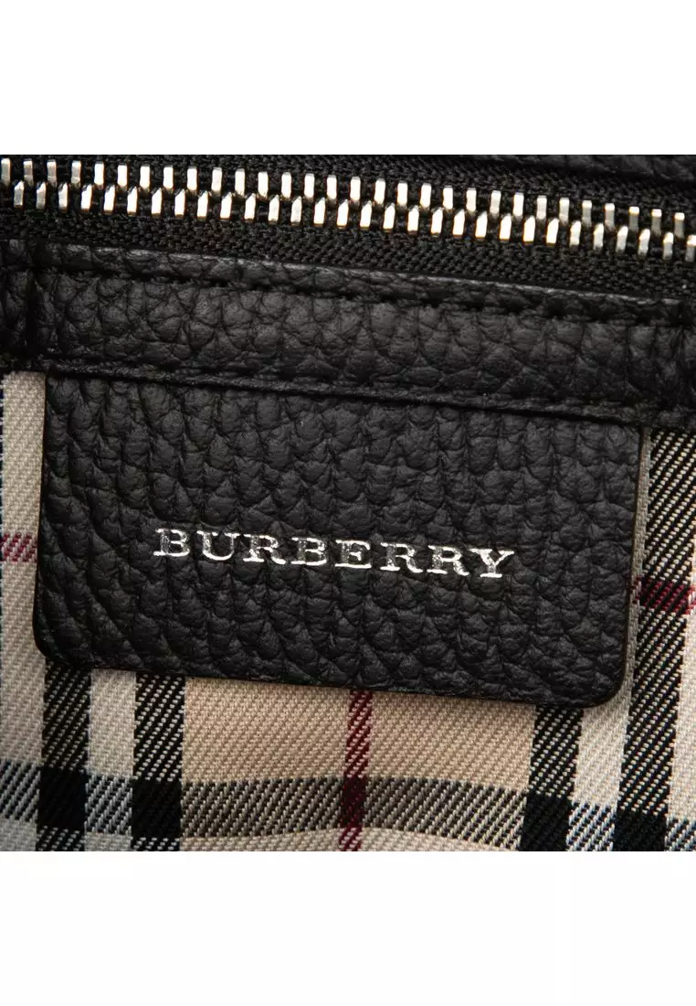 Pre-Loved Burberry Leather Handbag