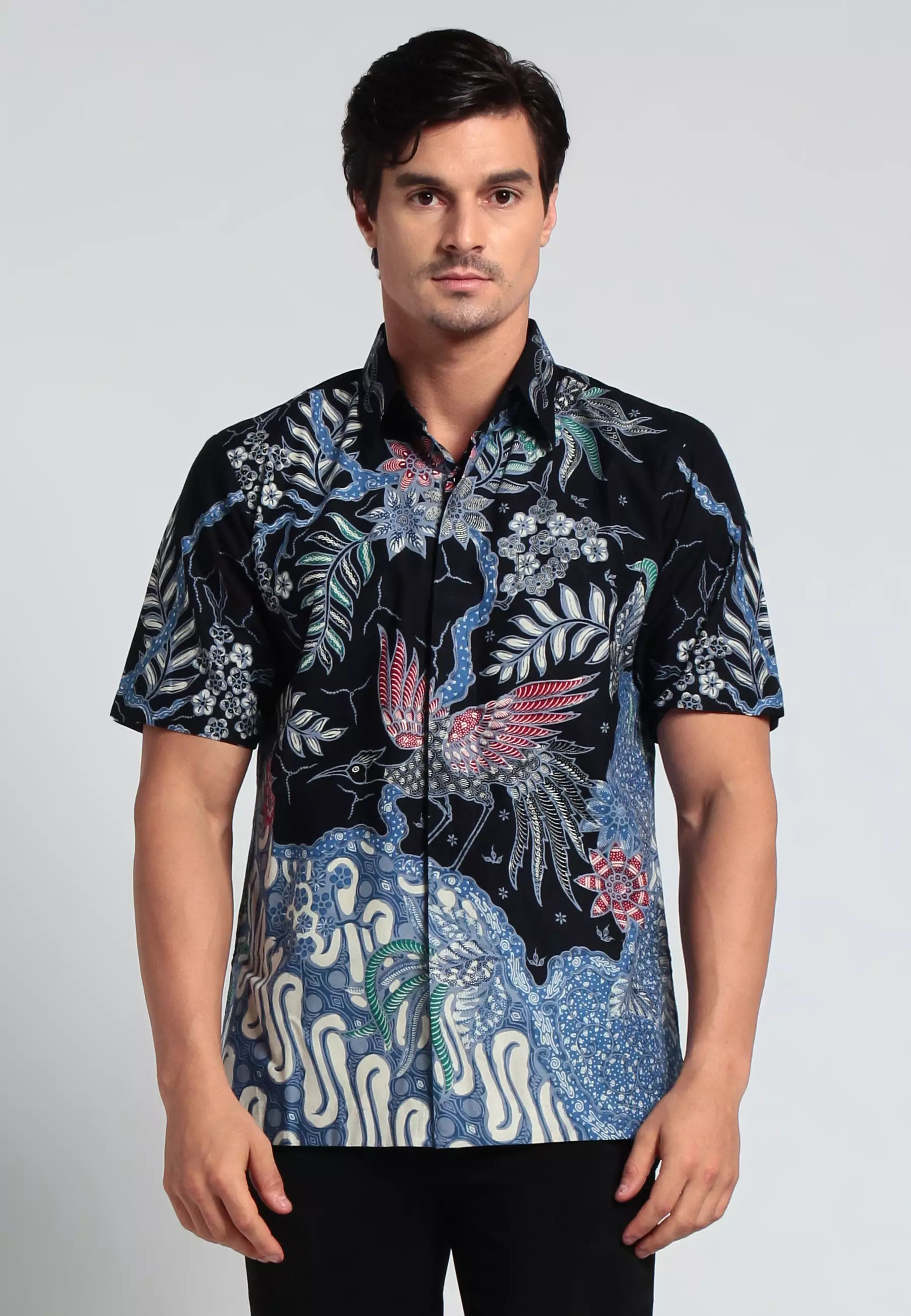 Wibisana lengan pendek slimfit