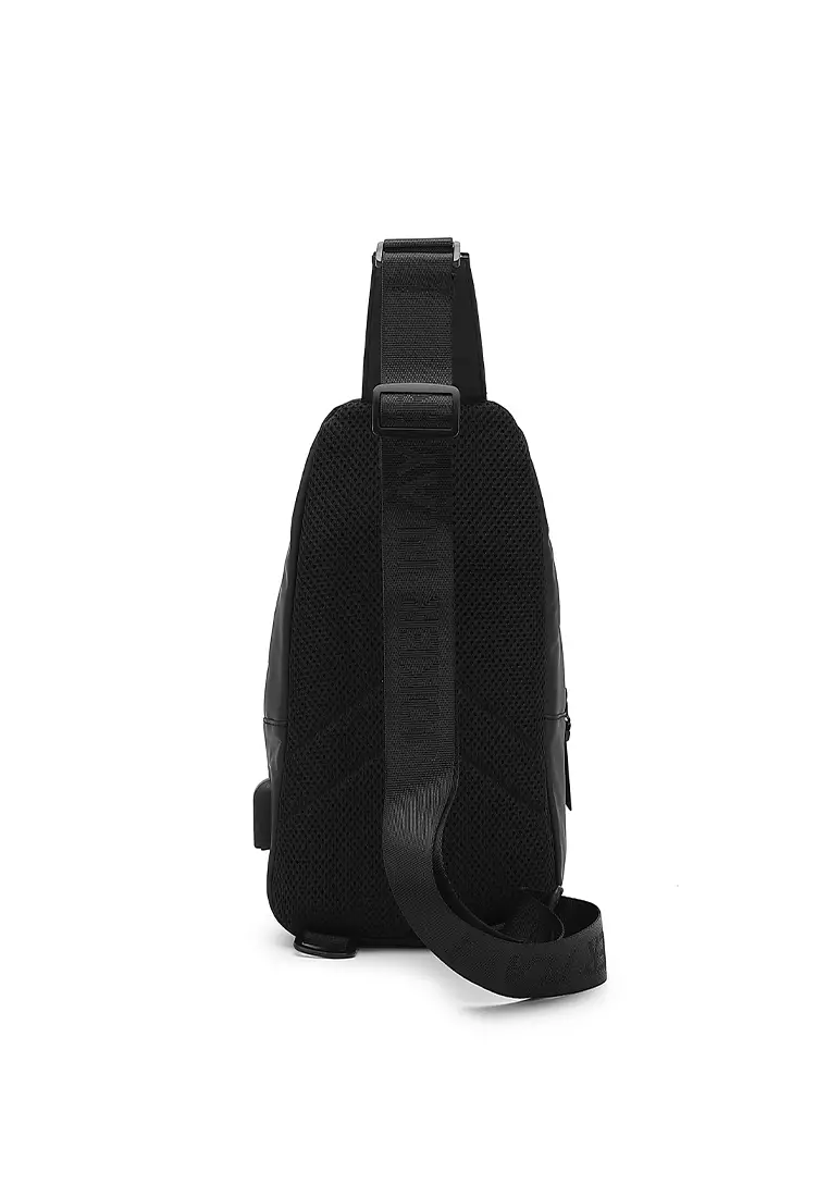 Men's Chest Bag / Sling Bag / Crossbody Bag - Black