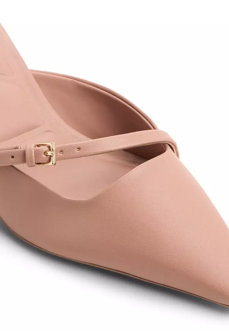 Goldenhaze Kitten Pump Heels