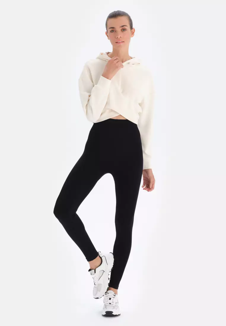 Buy DAGİ Black Leggings, Standing Collar, Slim Fit, Activewear for Women  2024 Online