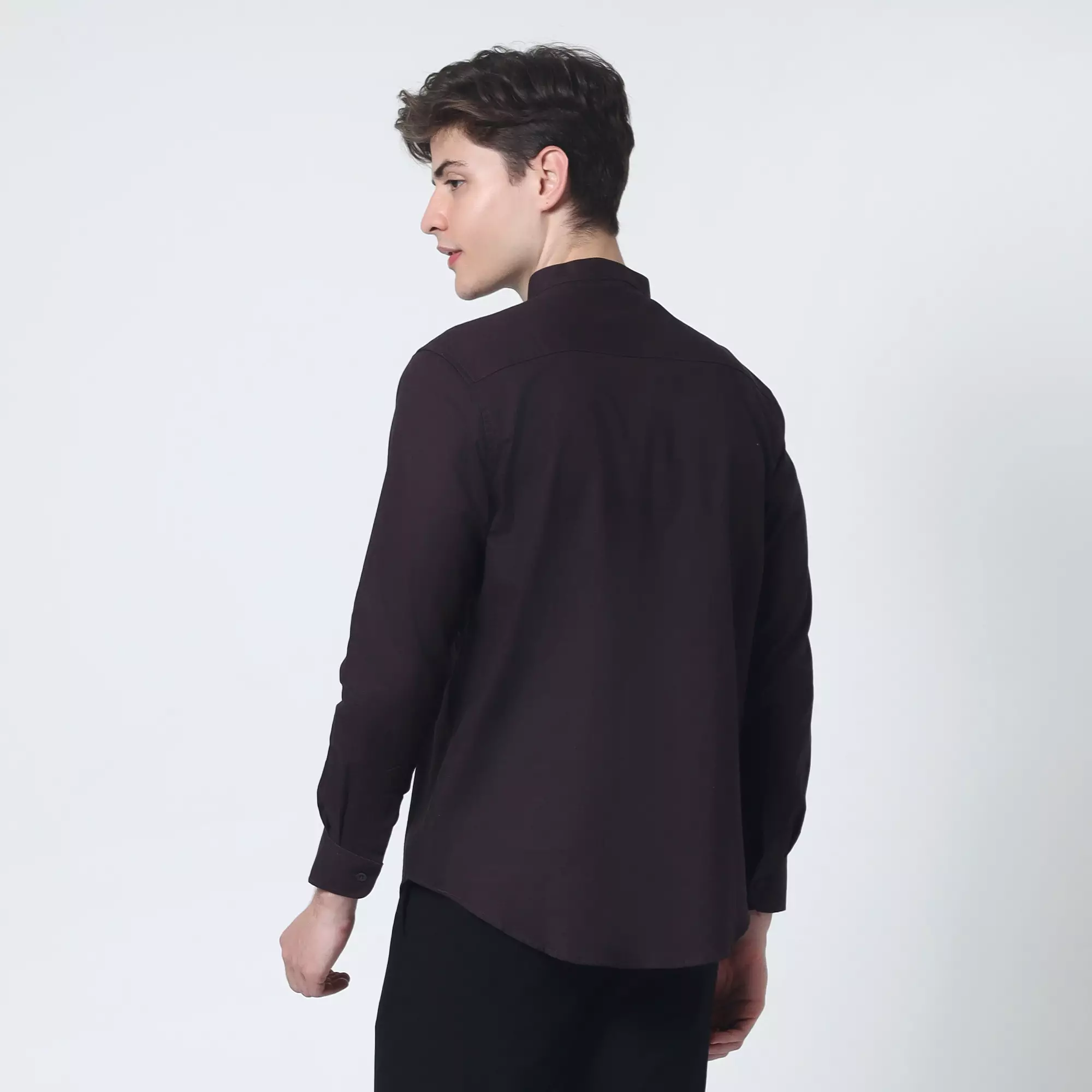 Cotton Well Oman Henley Shirt Coffee│Kemeja Koko Basic Lengan Panjang Coklat Tua Kopi