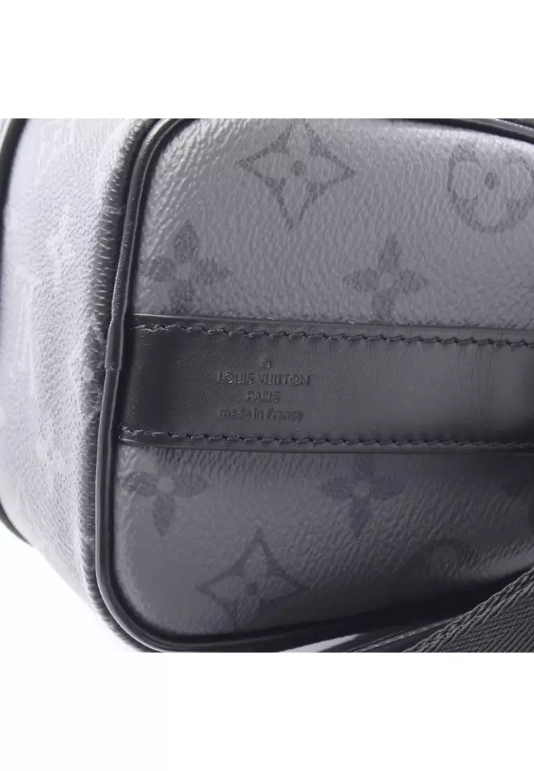 Pre-Loved Louis Vuitton Keepall Bandouliere 25 Monogram Eclipse Handbag PVC leather black gray 2WAY