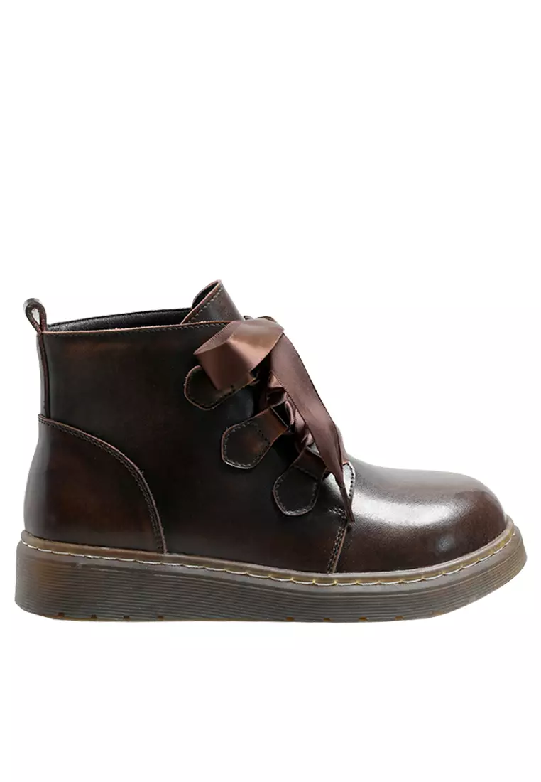 Discount on Twenty Eight Shoes  shoes - SKU: Lace Up Leather Martin Boots MZ50813