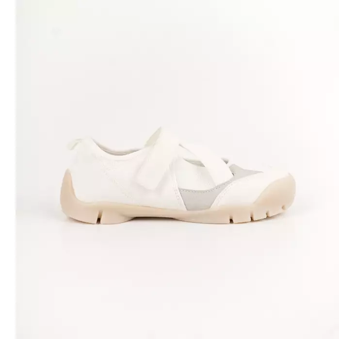 Blow Ama Sneakers Wanita WCBL 0003