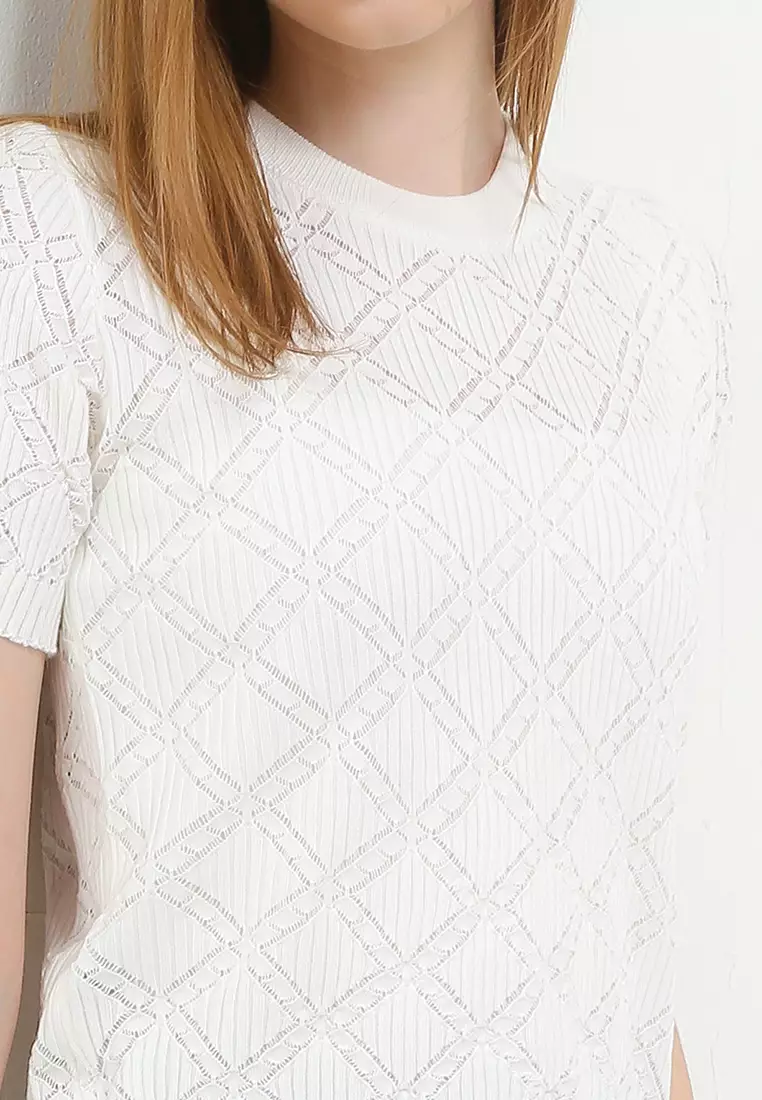 S/S High Neck Knit Blouse W/ Rose Emblem