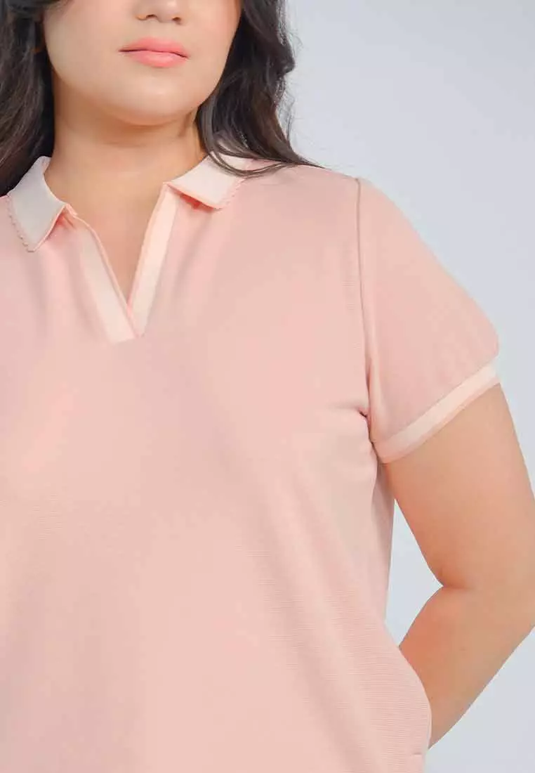 Milly Plus Size Keinyatta Collared Top in Knitted Fabric