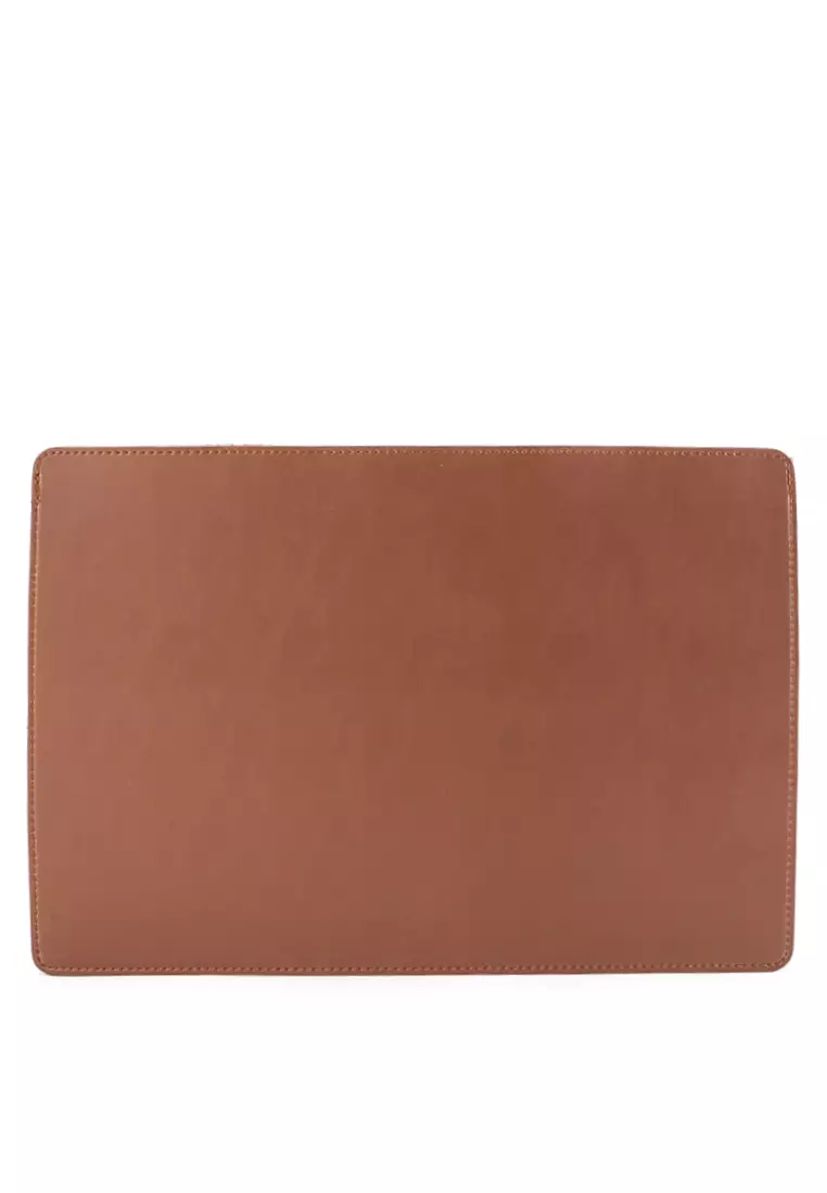 Simple Slim Ipad Case 13
