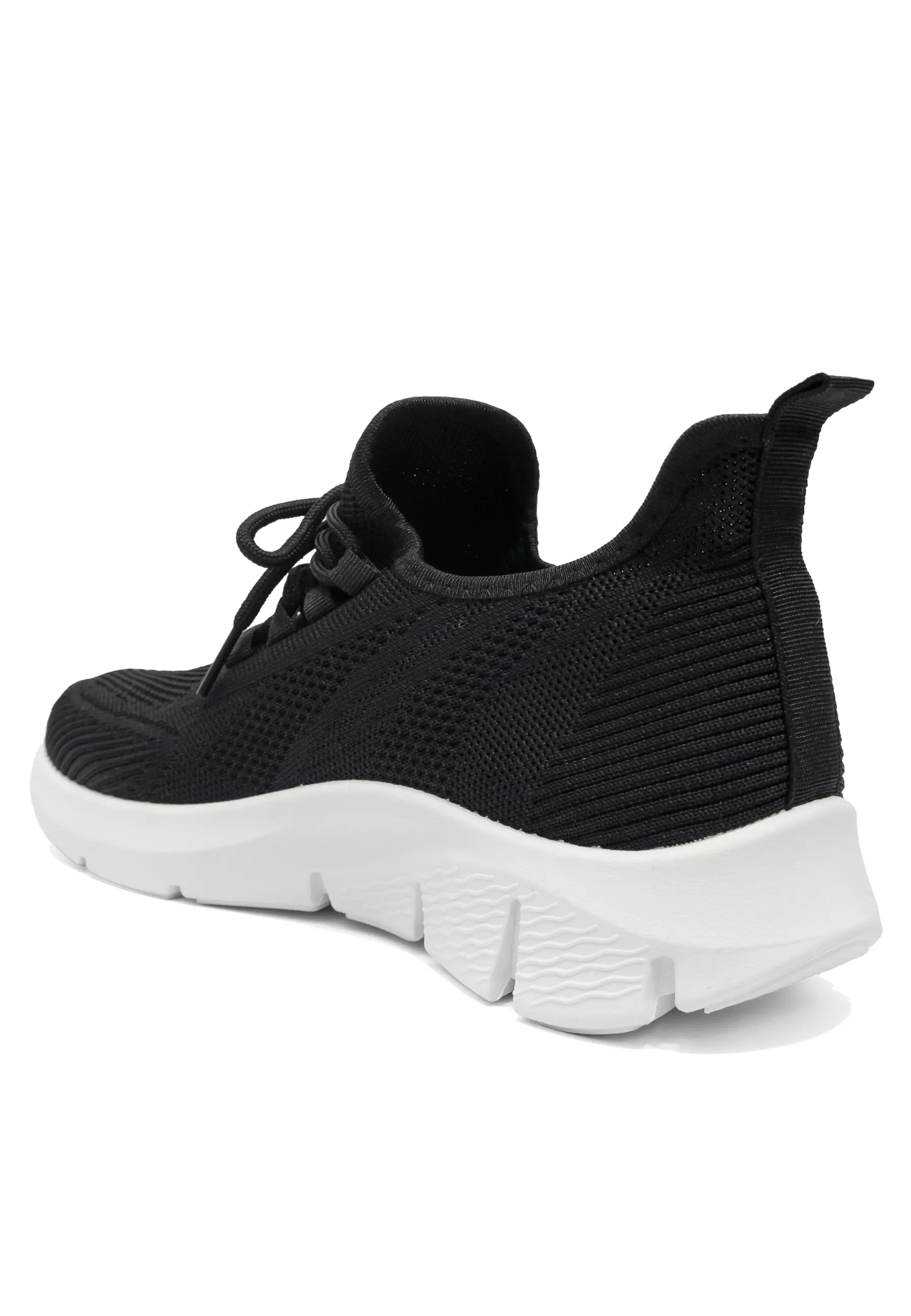 Dr. Kevin Sepatu Sport Pria Men Sneakers Sekolah Flyknit Tali 889-078