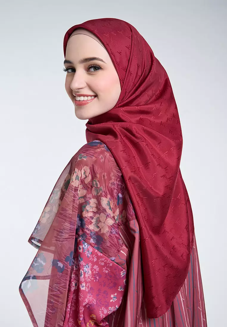 Kami Airy Jacquard Voile Scarf Plain Cherry Red
