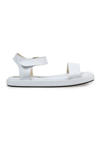 Cote d'Azur Mella White Flat Sandals