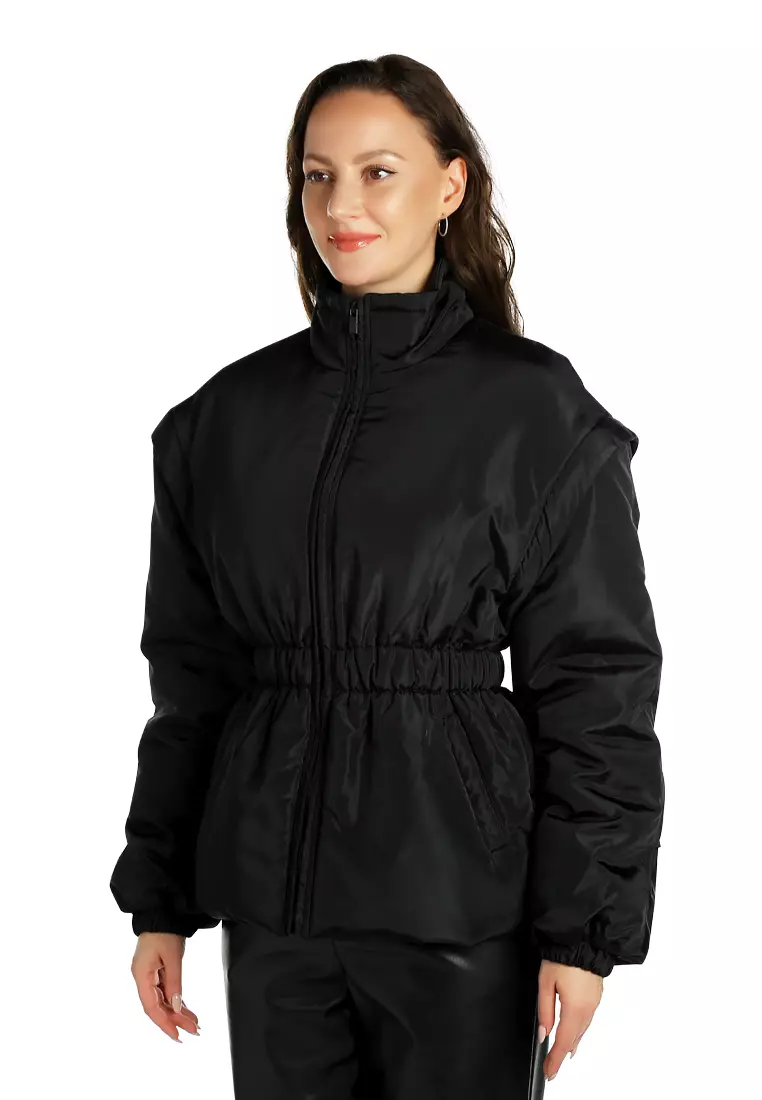 黑色收腰羽絨服