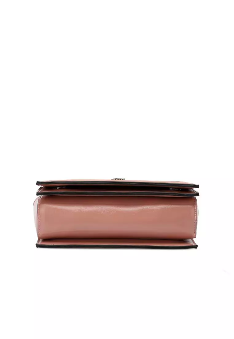 Women's Chain Shoulder Bag / Sling Bag / Crossbody Bag - Pink