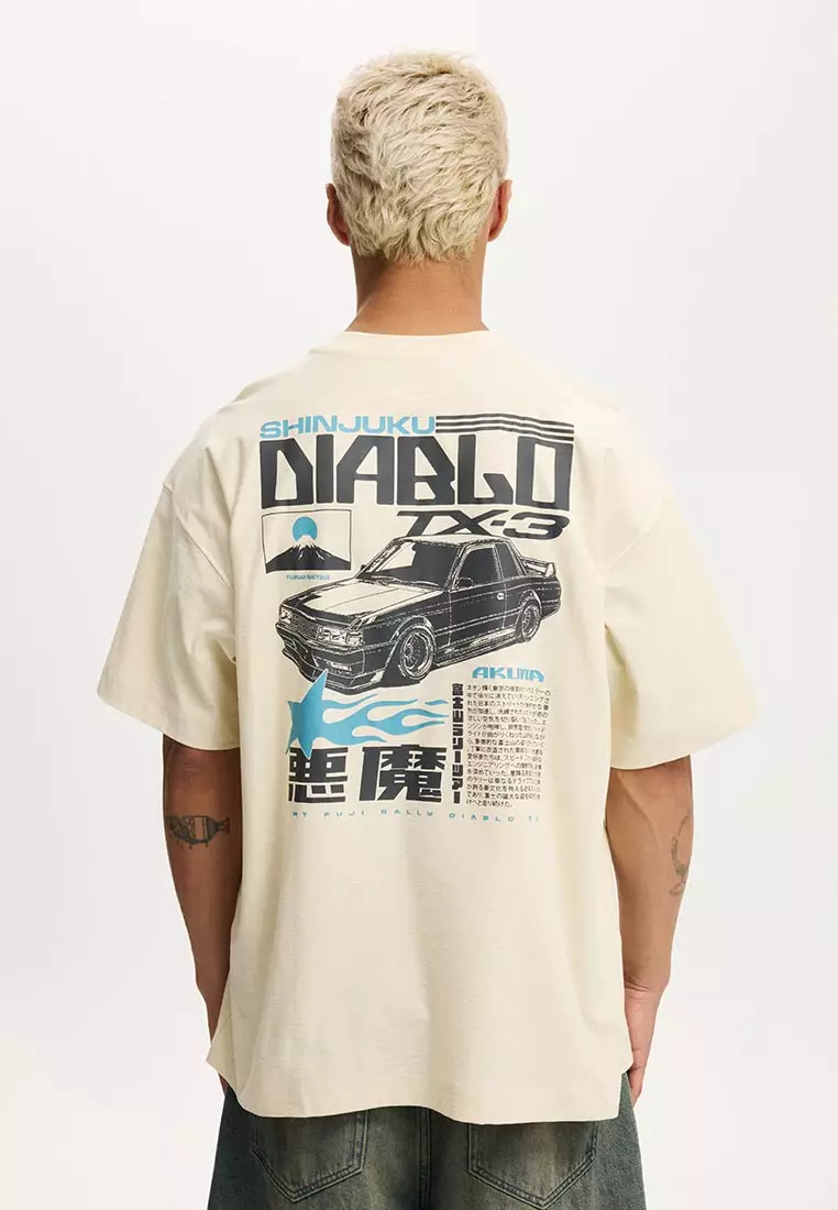 Box Fit Graphic T-Shirt