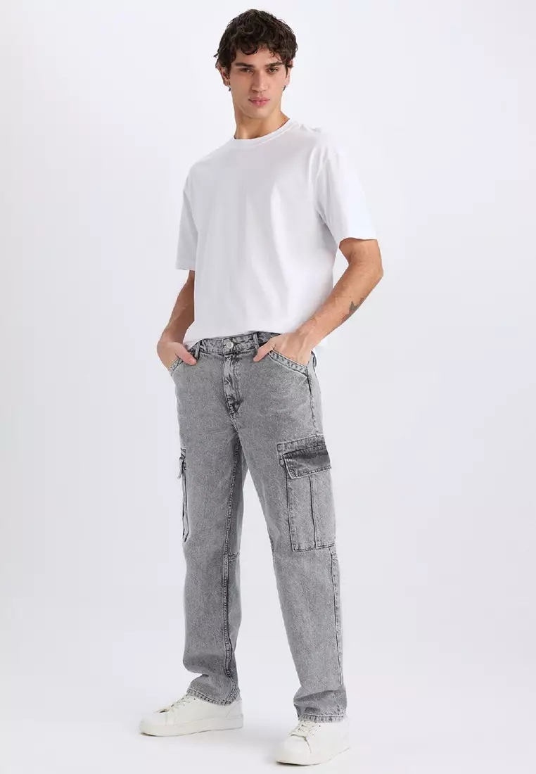 Relax Fit Cargo Pocket Jeans
