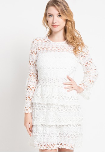 Bowtique White Crochetlace Dress