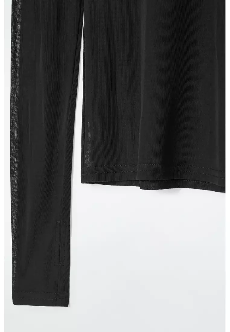 SLIM SILK TURTLENECK TOP