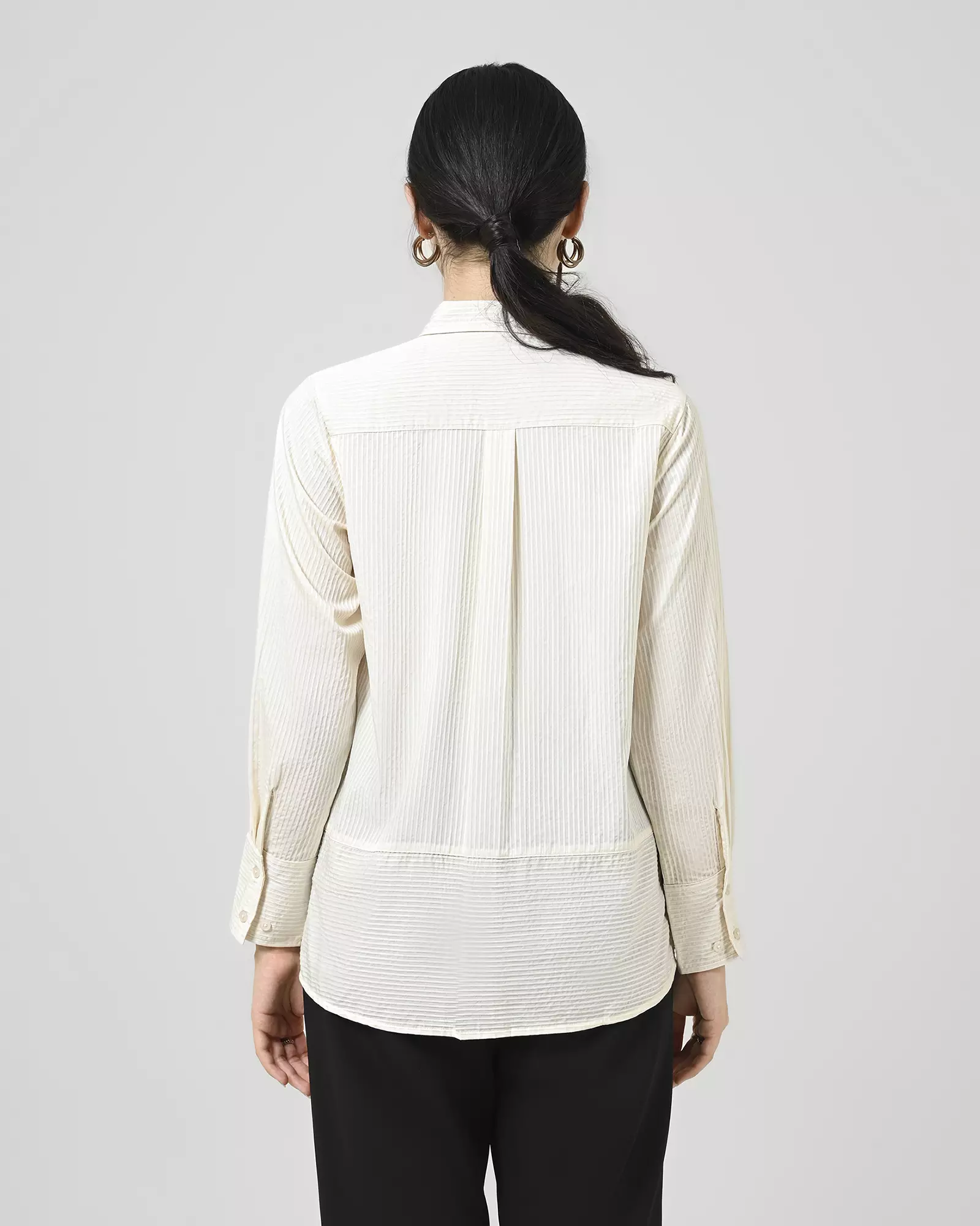 Geulis.id AVANEA SHIRT - Beige