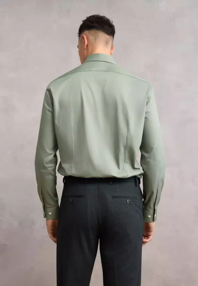 G2000 Non-Iron Plain Dobby Smart Fit Friday Shirt