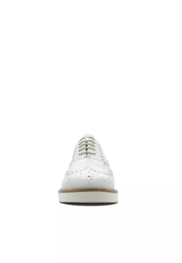 Clarks white shop brogues