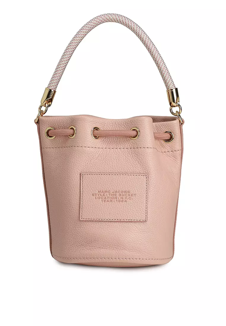 Buy Marc Jacobs The Leather Bucket Bag (nt) 2025 Online | ZALORA