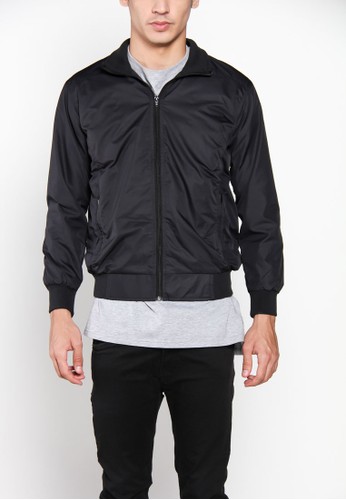 Jual Arcilo Men s Windbreaker Jackets Original ZALORA 