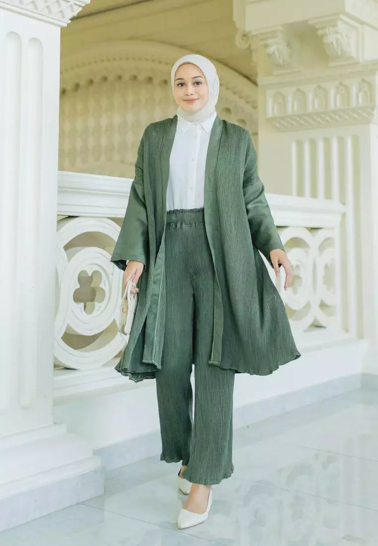 Zakia Pleats Set Army L