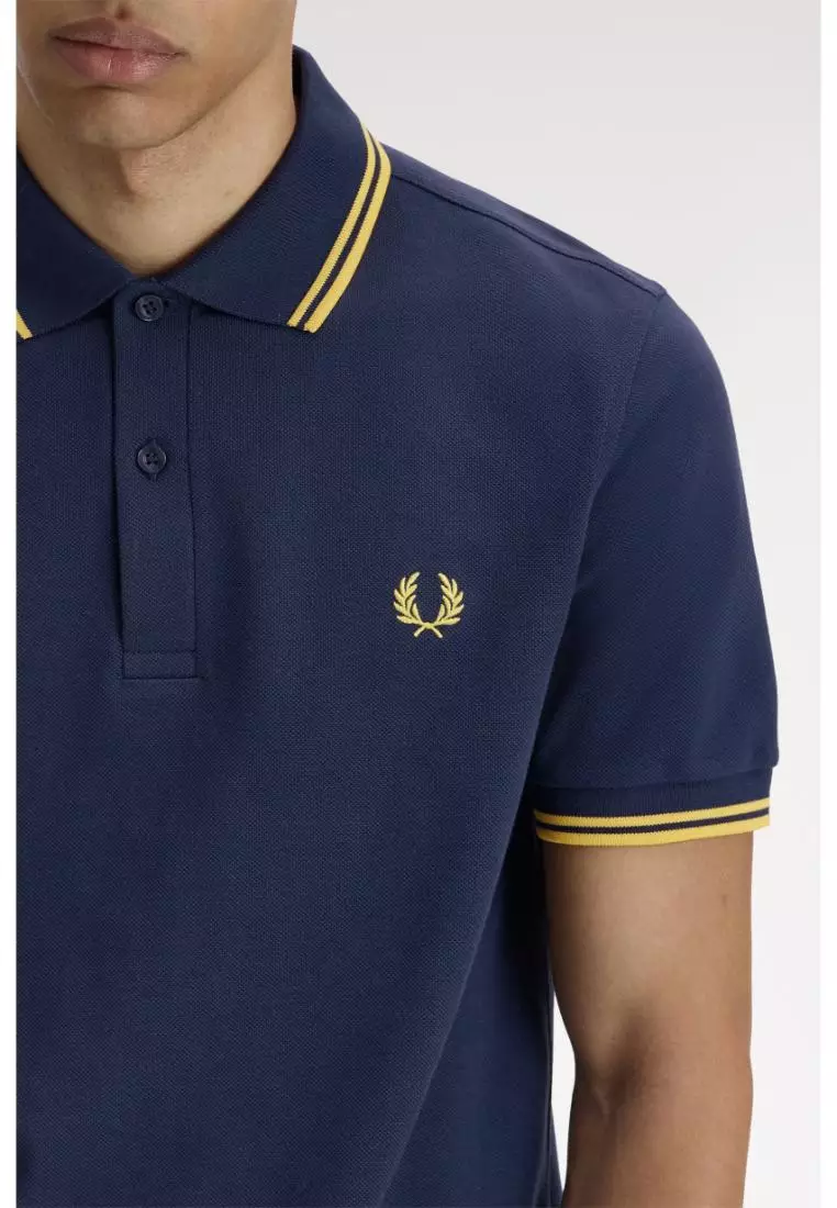 Fred Perry M3600 Twin Tipped Fred Perry Shirt (Tennis Blue / Lemon Barley)