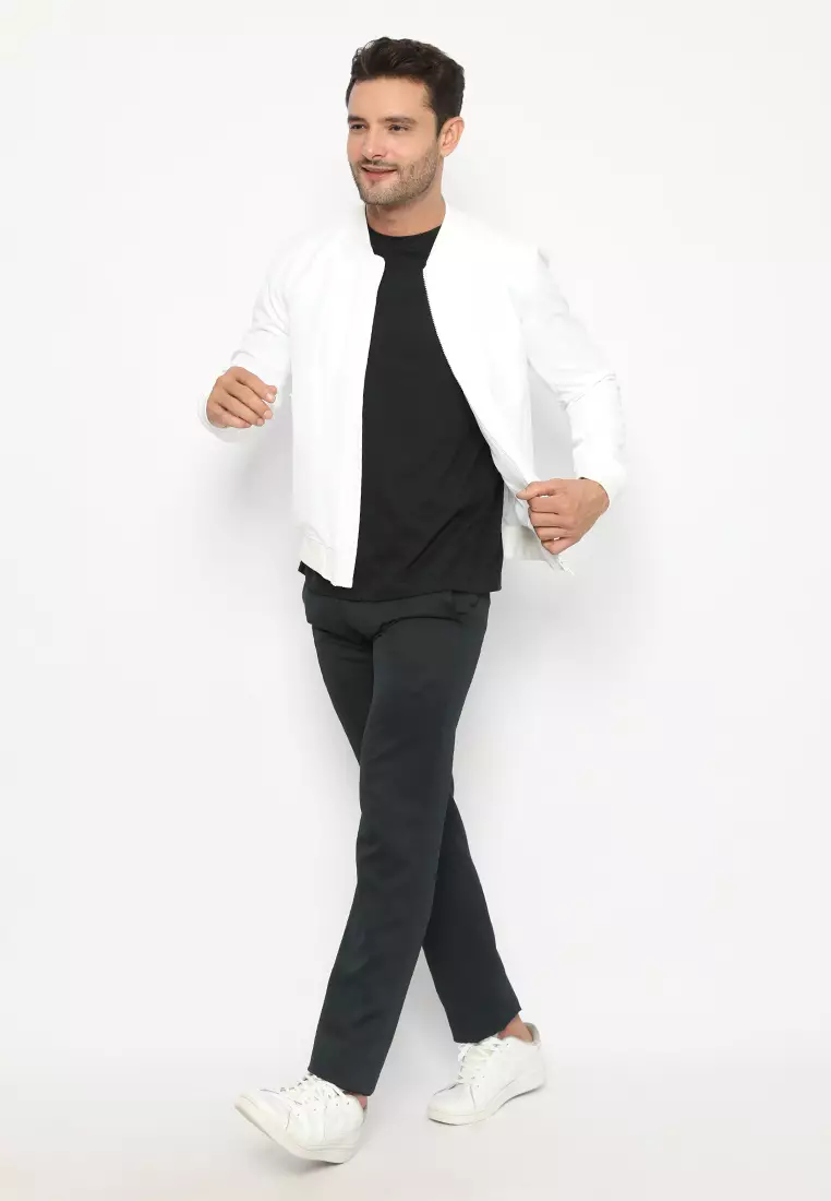 Jobb Tarvero Jacket Pria Slim Fit Putih