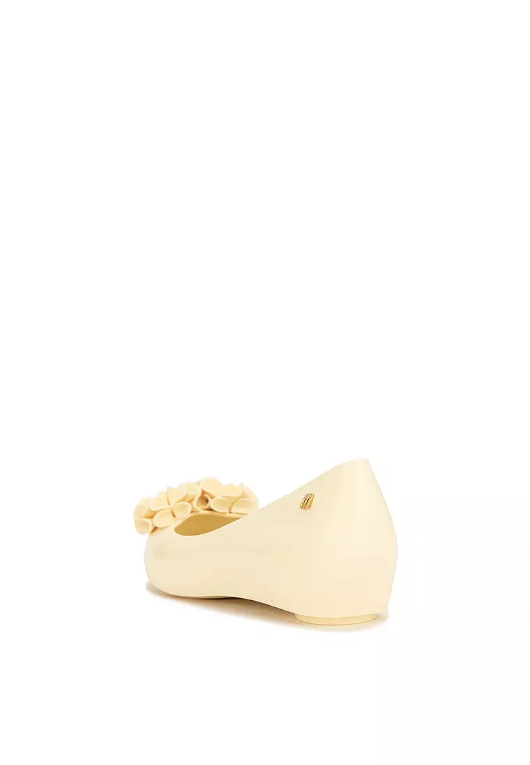 ultragirl springtime