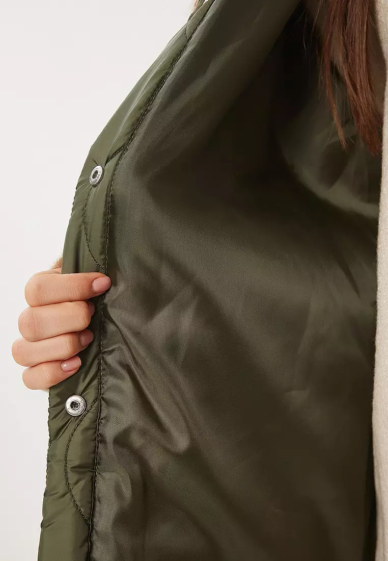 Polo Neck Pocketed Quilted Coat