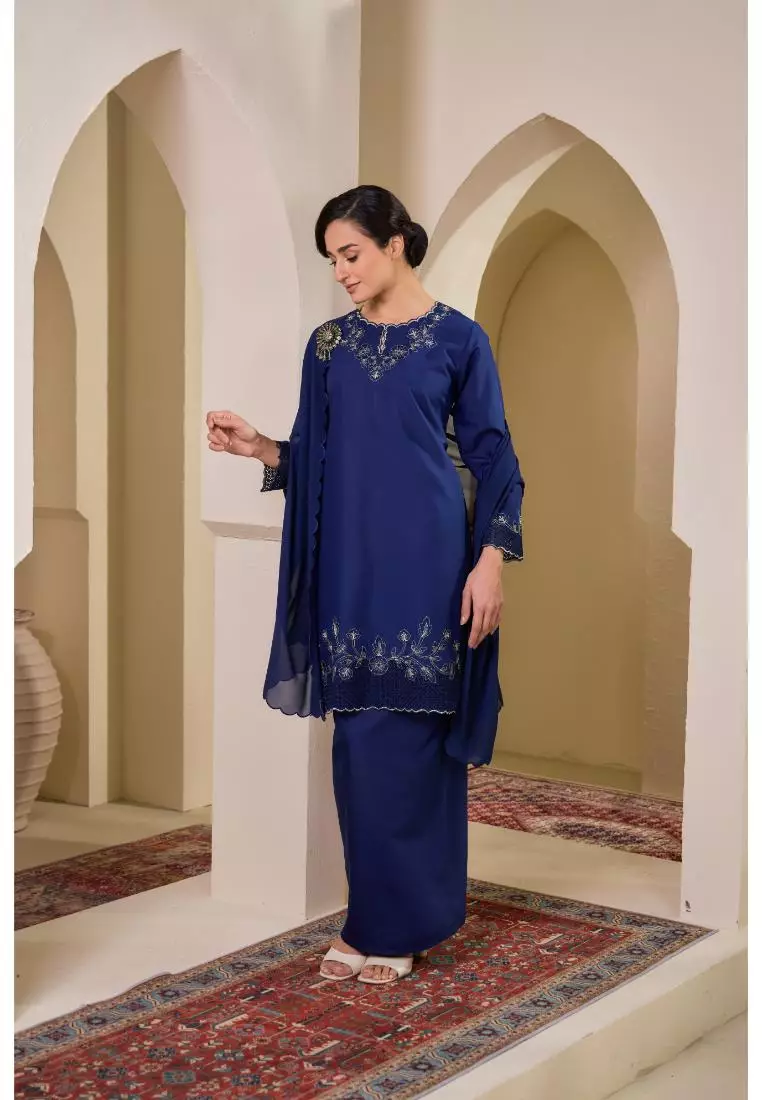 Kurung Moden Sulam Maleeka
