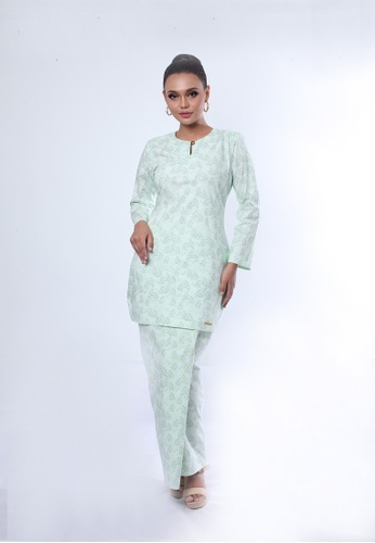Kurung Pia from Rumah Kebaya Bangsar in Green