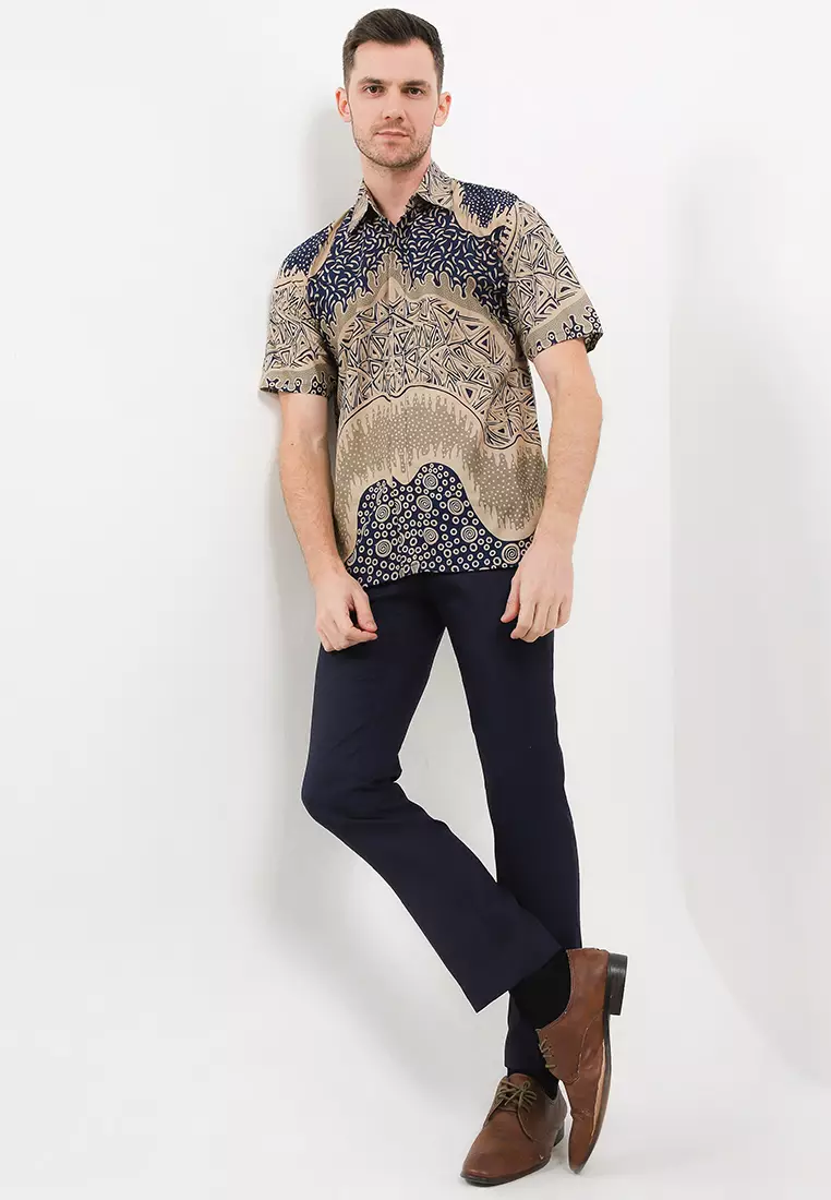 Piramid Kemeja Batik Premium Pria Casual Modern Lengan Pendek