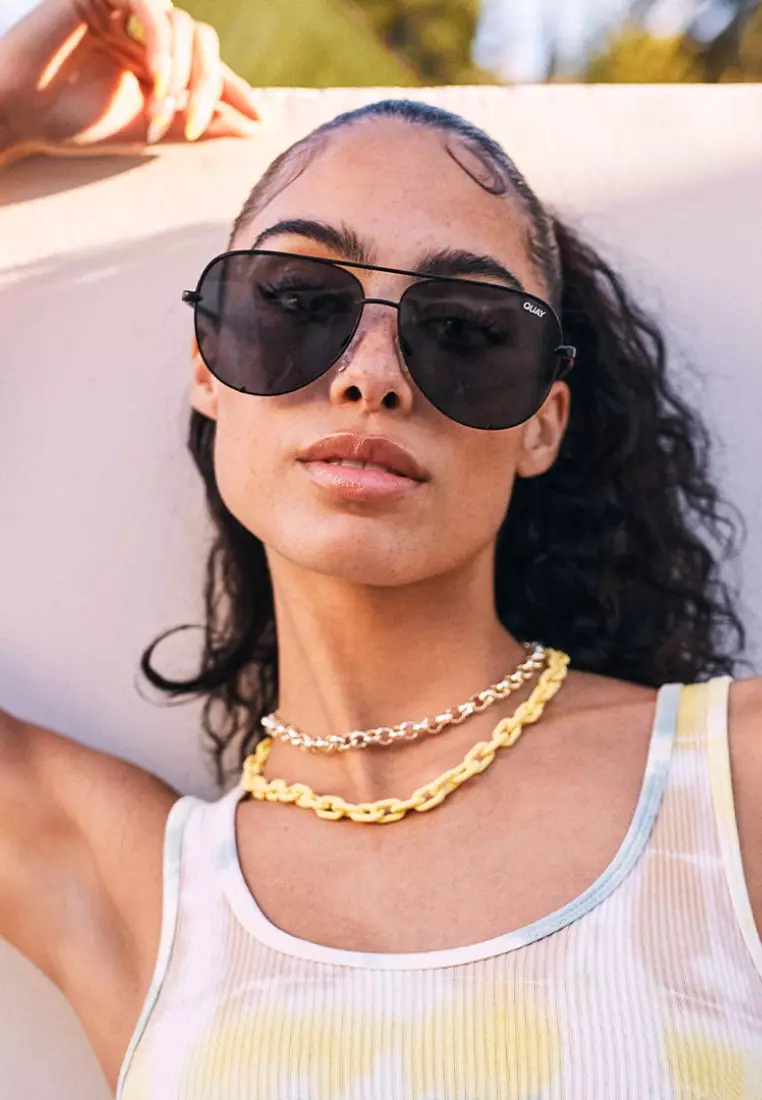 High Key Large Sunglasses - Black/Smoke