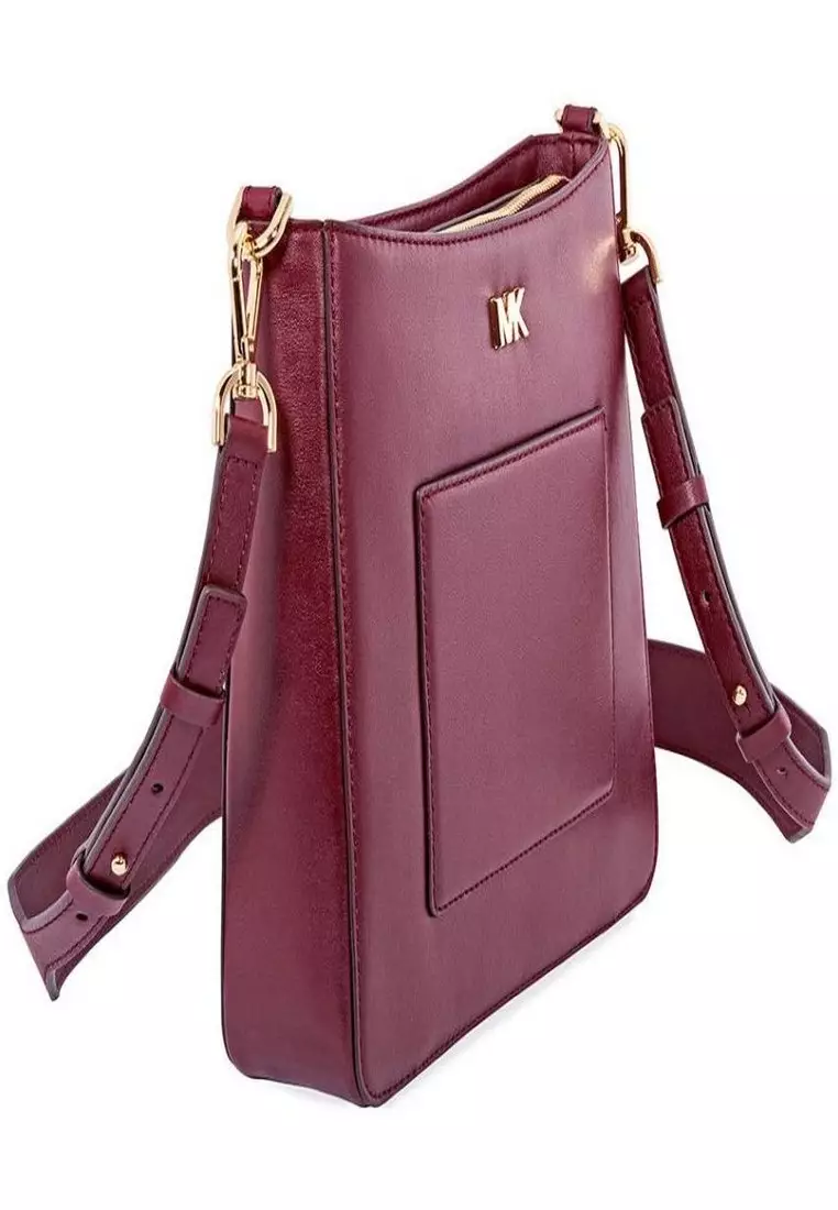 Michael kors gloria messenger hot sale bag