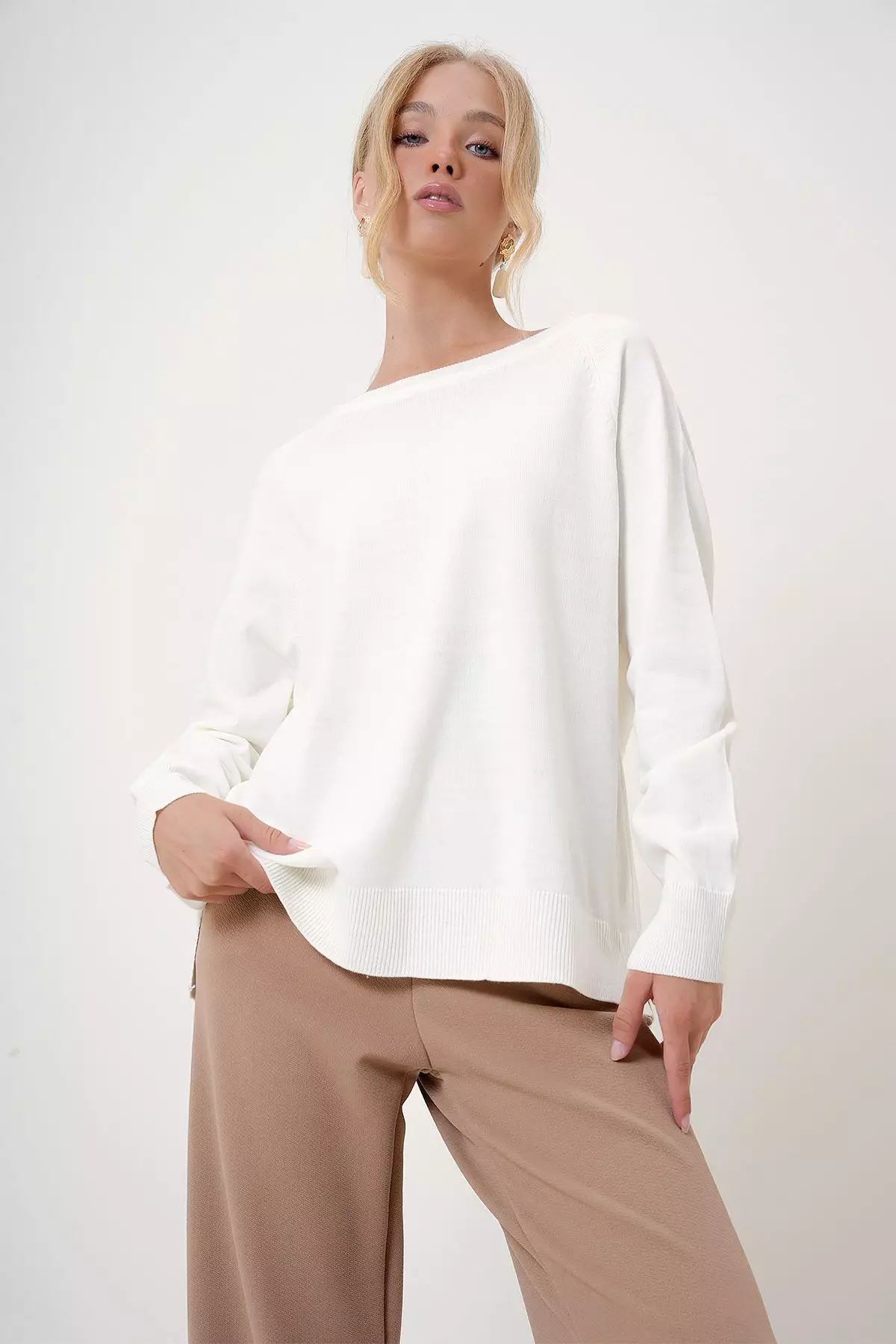 Boat Neck Blouse