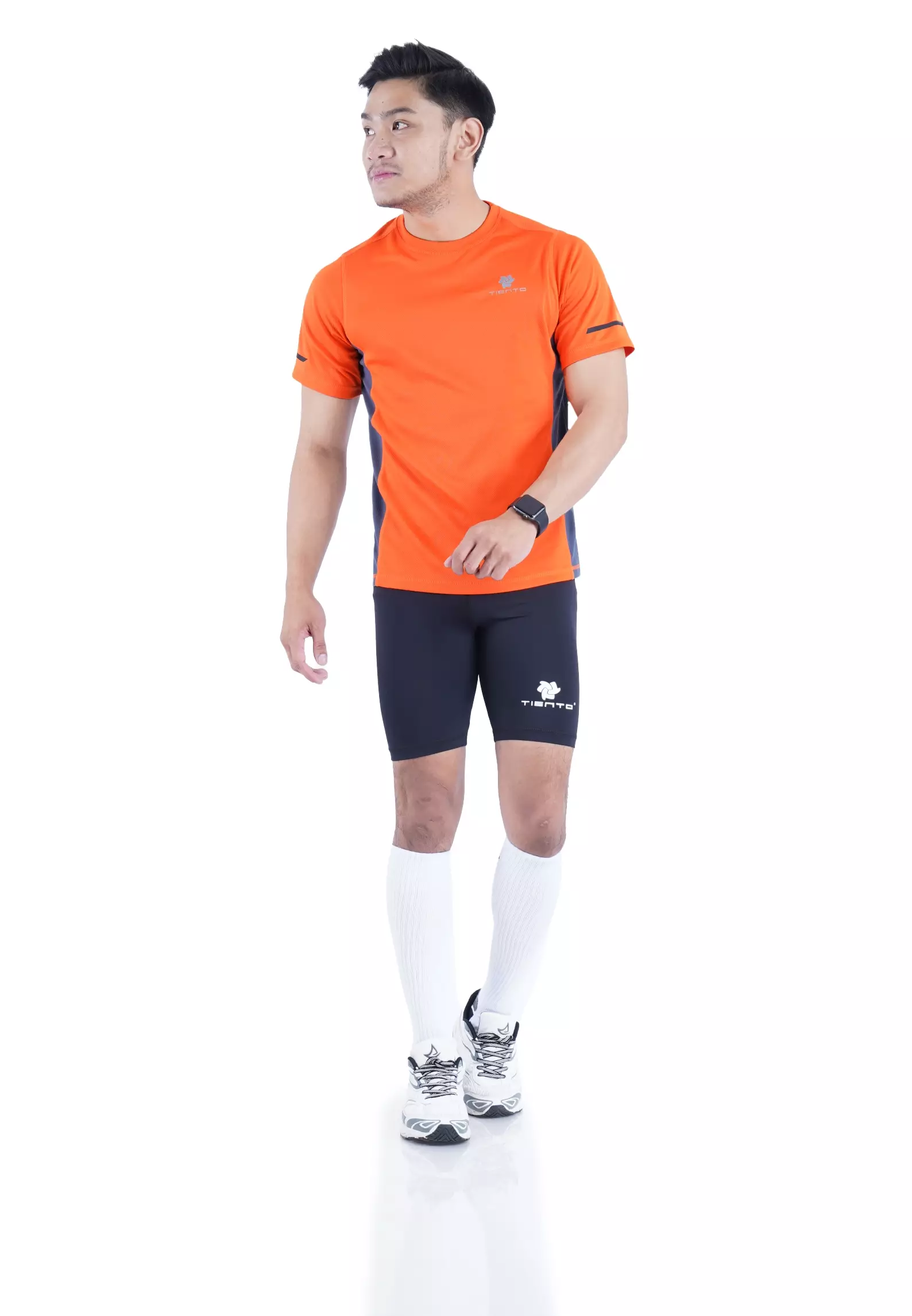 Tiento Kaos Olahraga Lari Baju Running Gym Dry Fit Extra Lite Pria