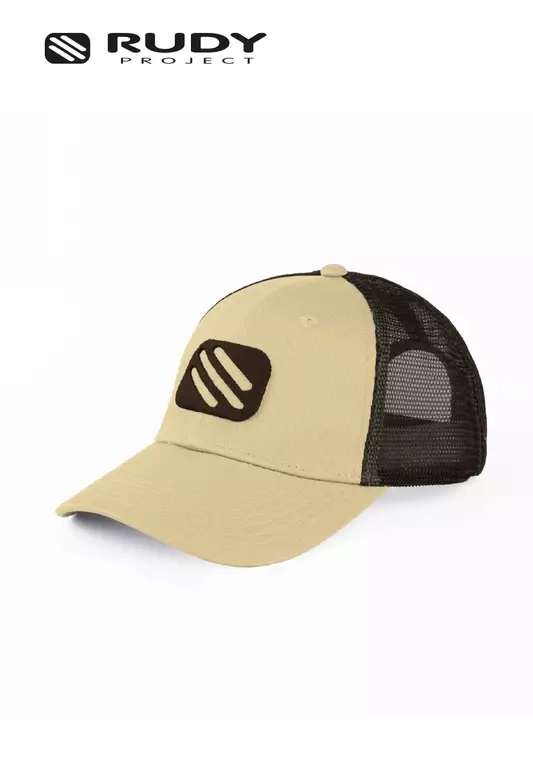 Emblem Trucker Cap in Beige Coffee
