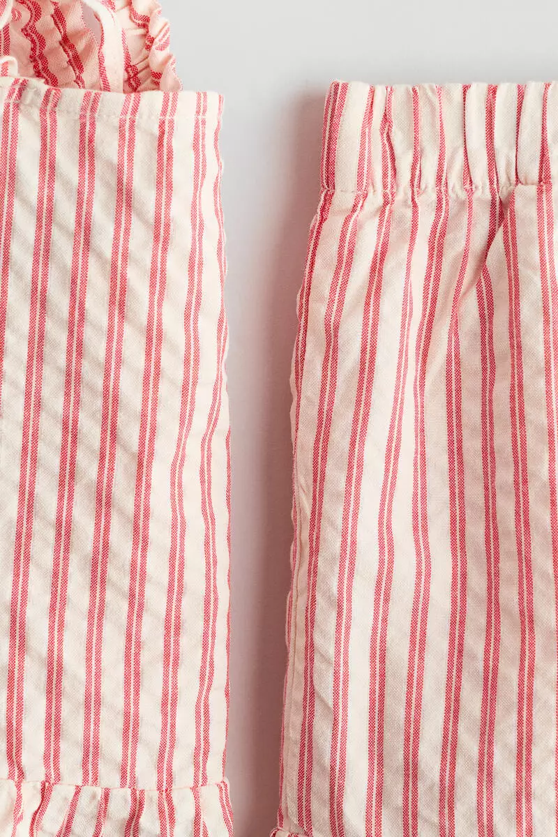 2-piece frill-trimmed cotton set