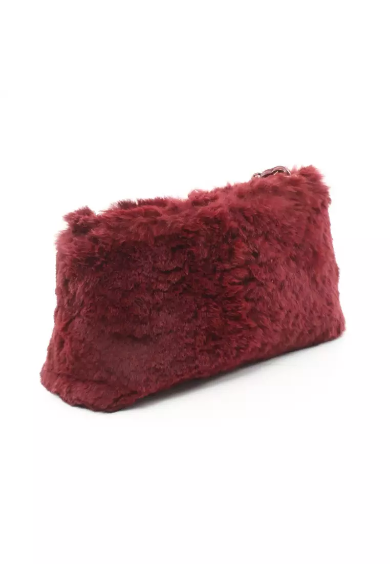 Red fluffy clutch bag sale