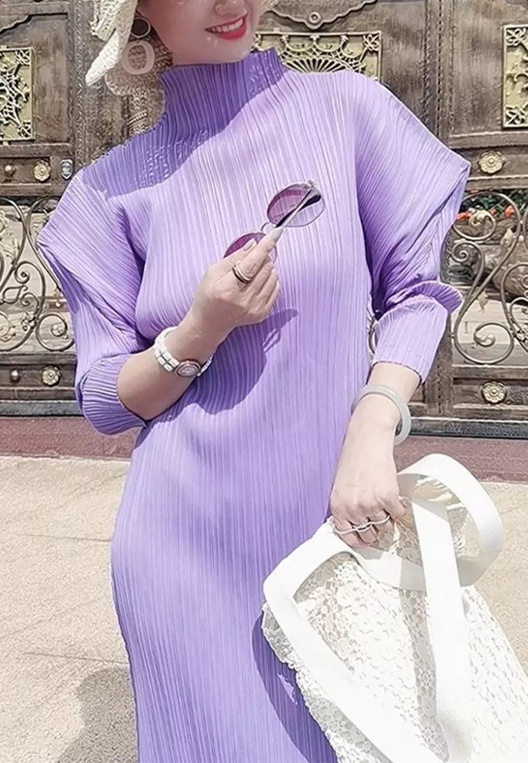 Half-High Collar Bat Sleeve Pleats Dress CZJ7877