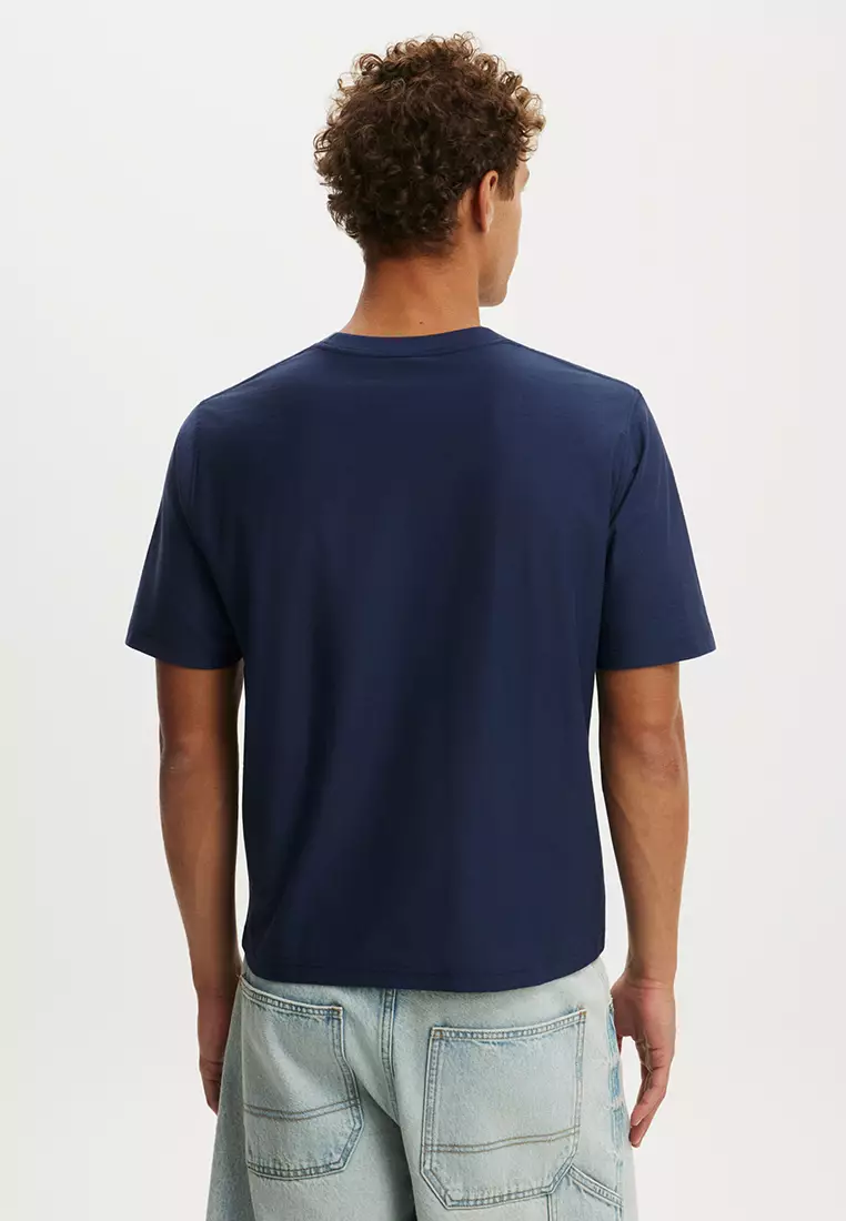 Cropped Fit Graphic T-Shirt