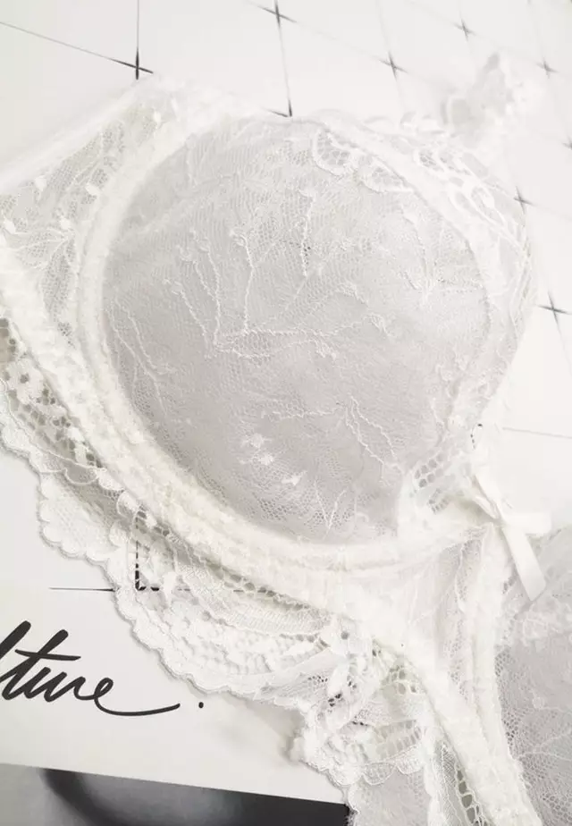 Lace Ultra-Thin See-Through Underwire Bra with Panty Set CA123109W