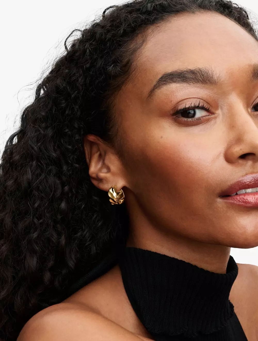 Rippled 14k gold-plated hoop earrings