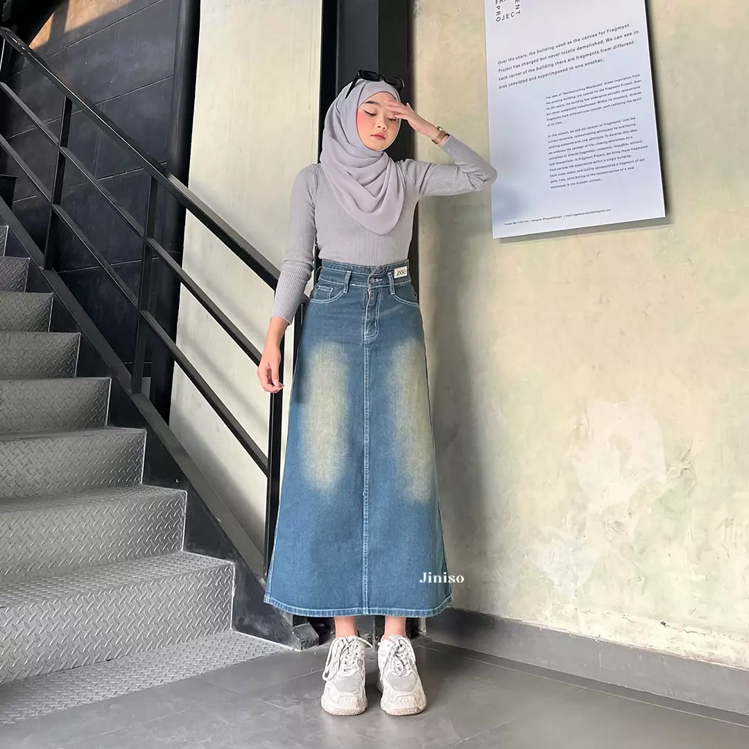 Highwaist Rok Slit Jeans Panjang 950 SEVENTY