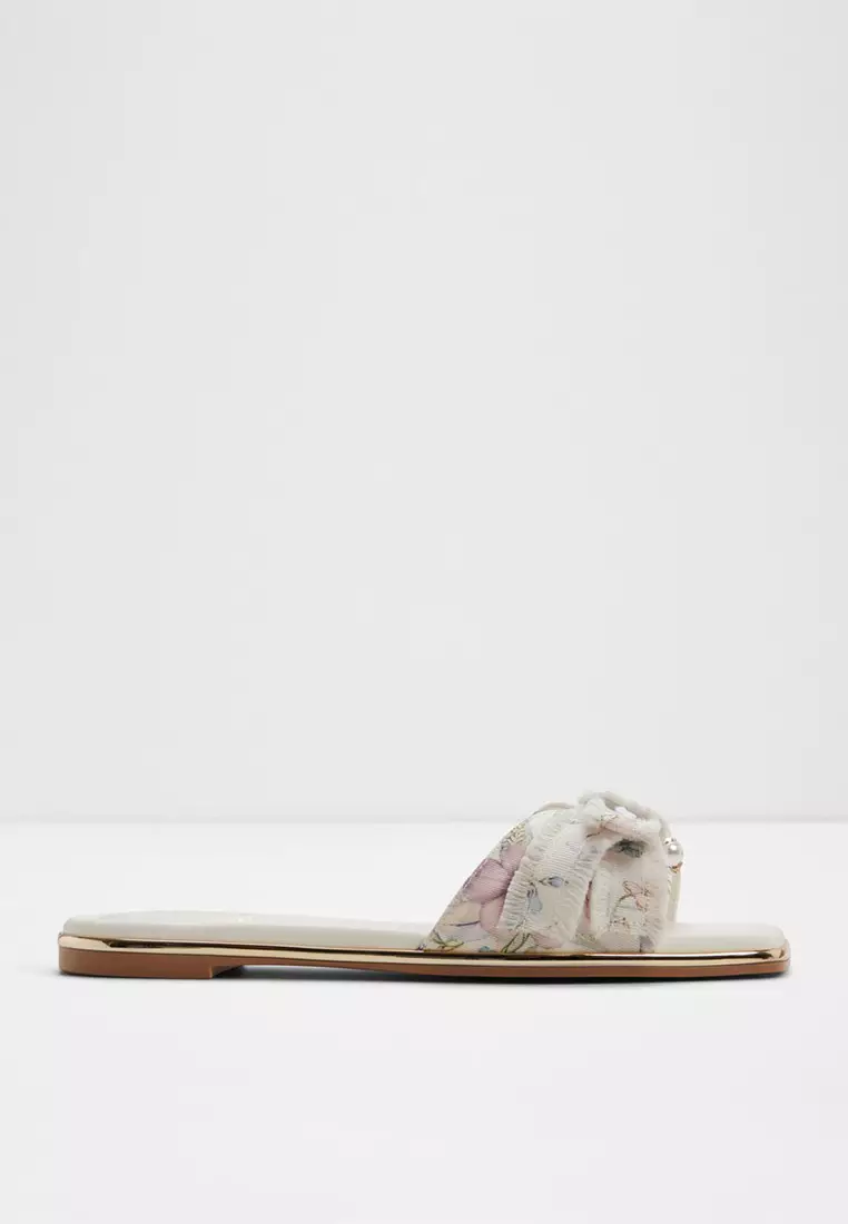 Rhuli Flat Sandals